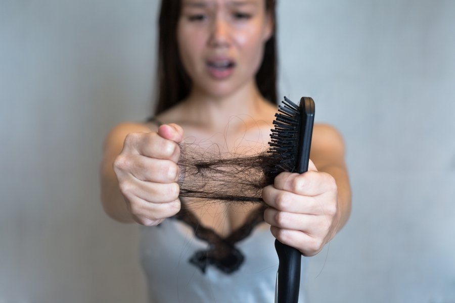 Difference between Hair Shedding & Hair Loss